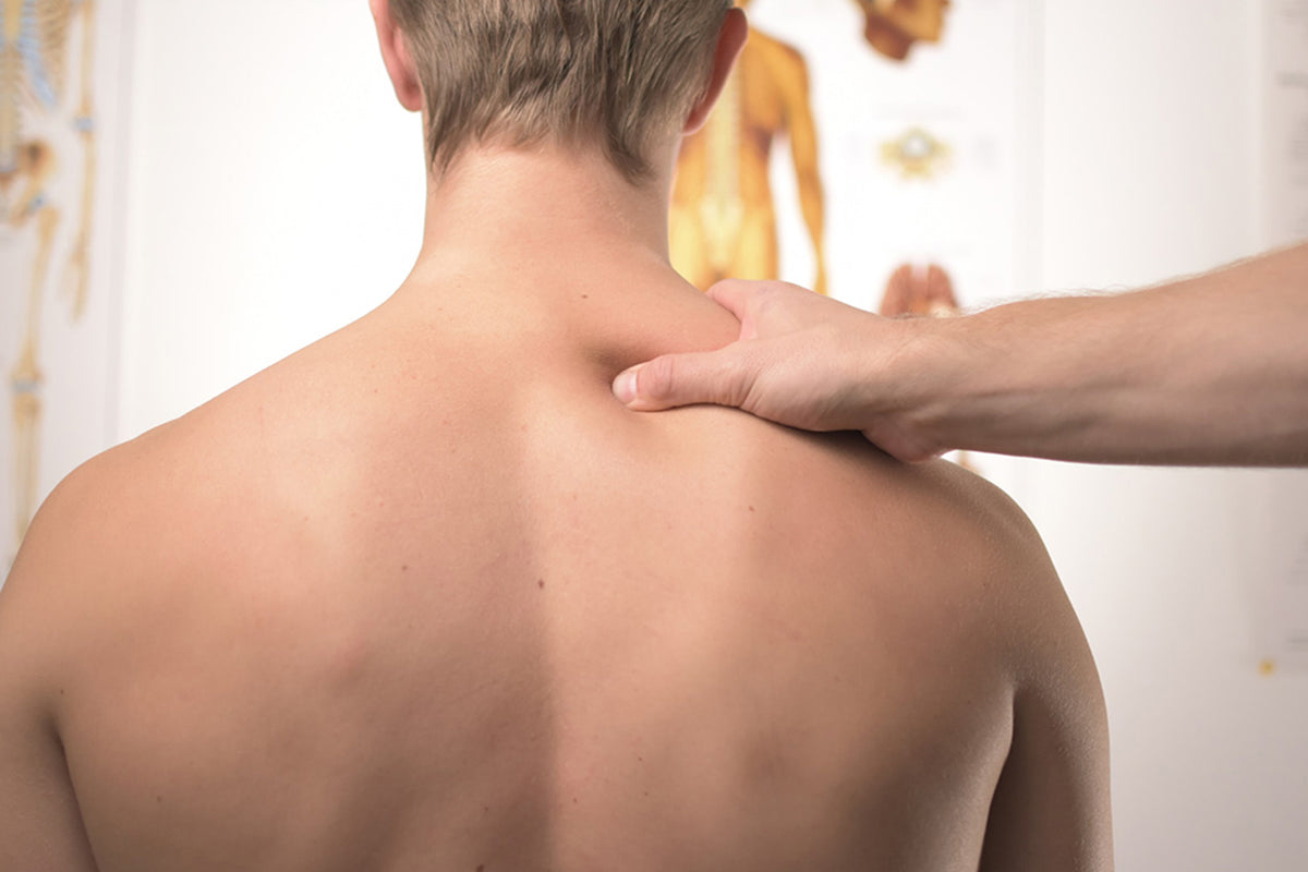 5 astuces d’ostéopathe pour avoir moins mal au dos.
